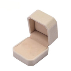 Cream Velvet Ring Box