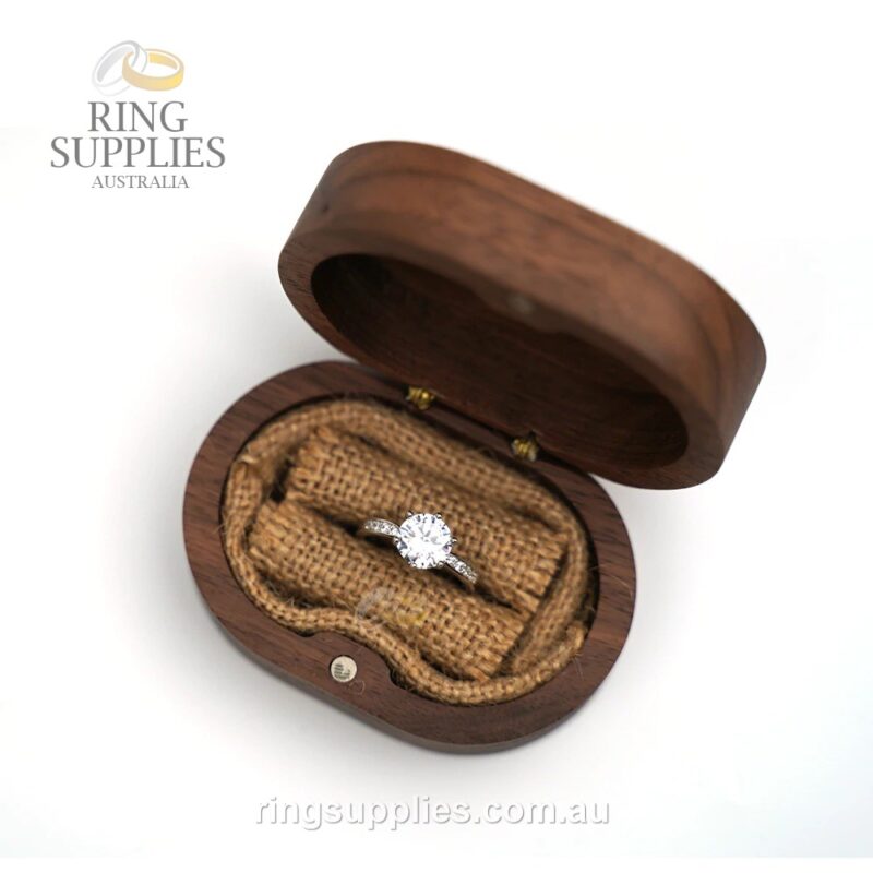Walnut Oval ring presentation box