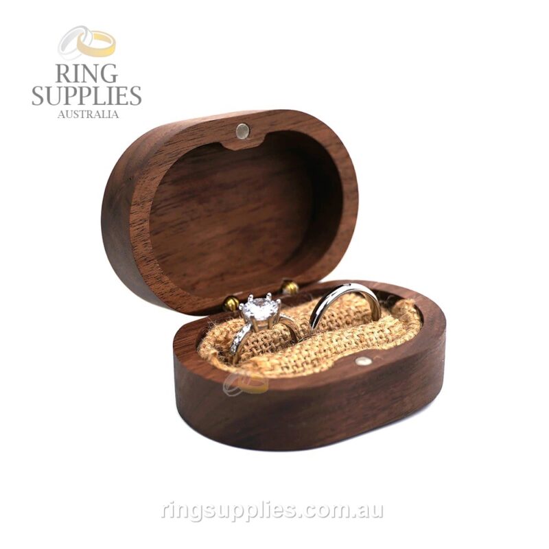 Walnut Oval ring presentation box