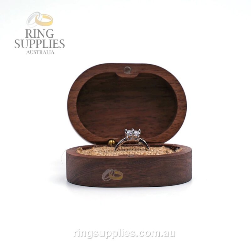 Walnut Oval ring presentation box